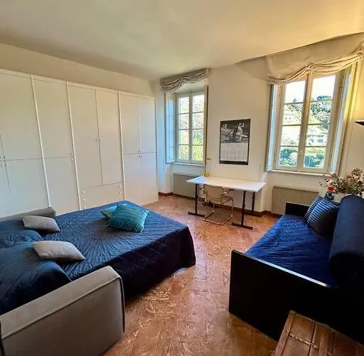 Elegant Inside Fontana Appartement